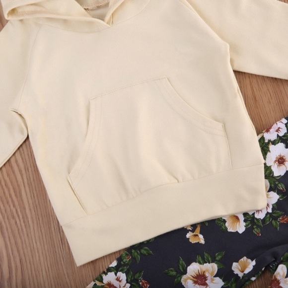 INFANT GIRL 2 PIECE MATCHING OUTFIT - Picture 3 of 7